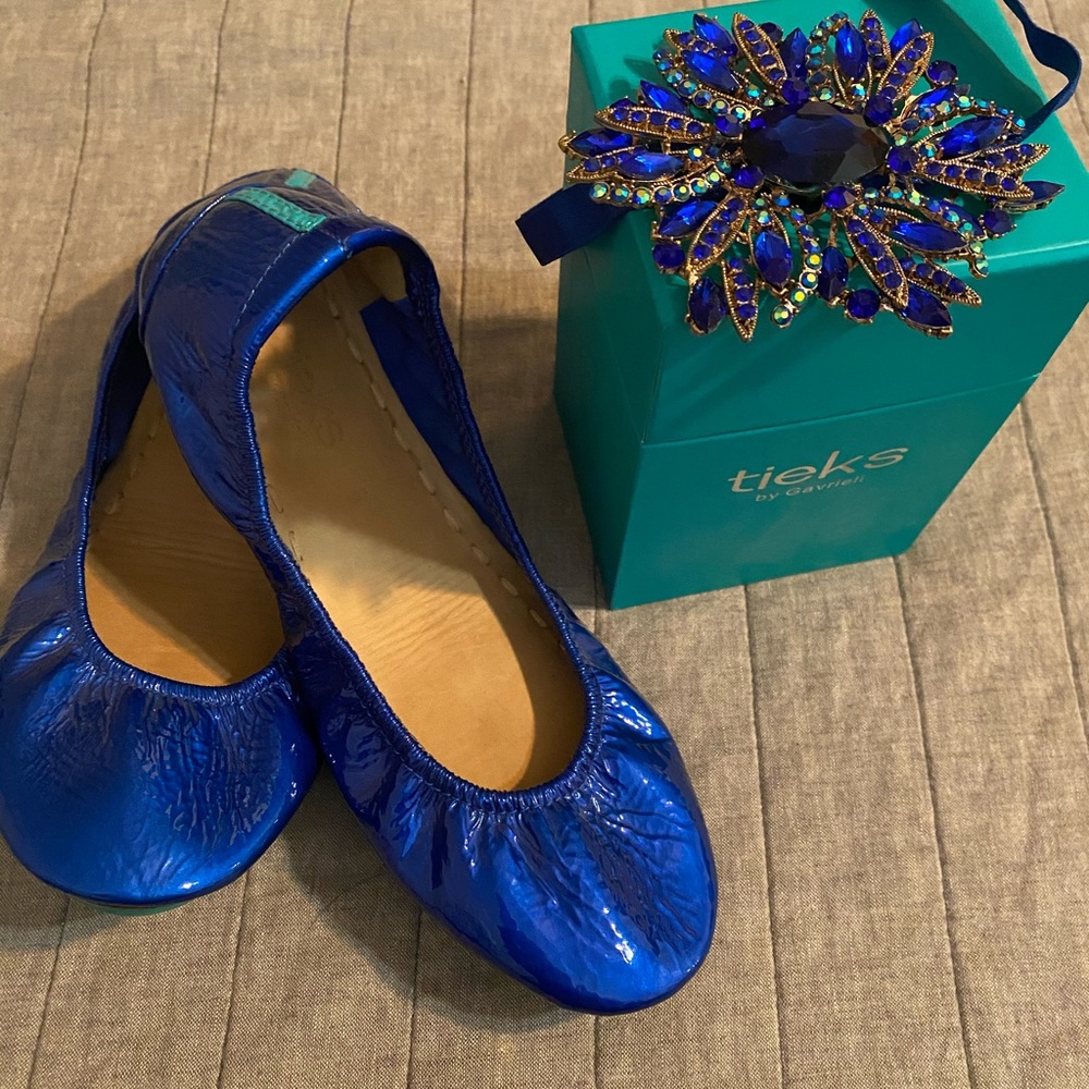 Sapphire patent blue Tieks
